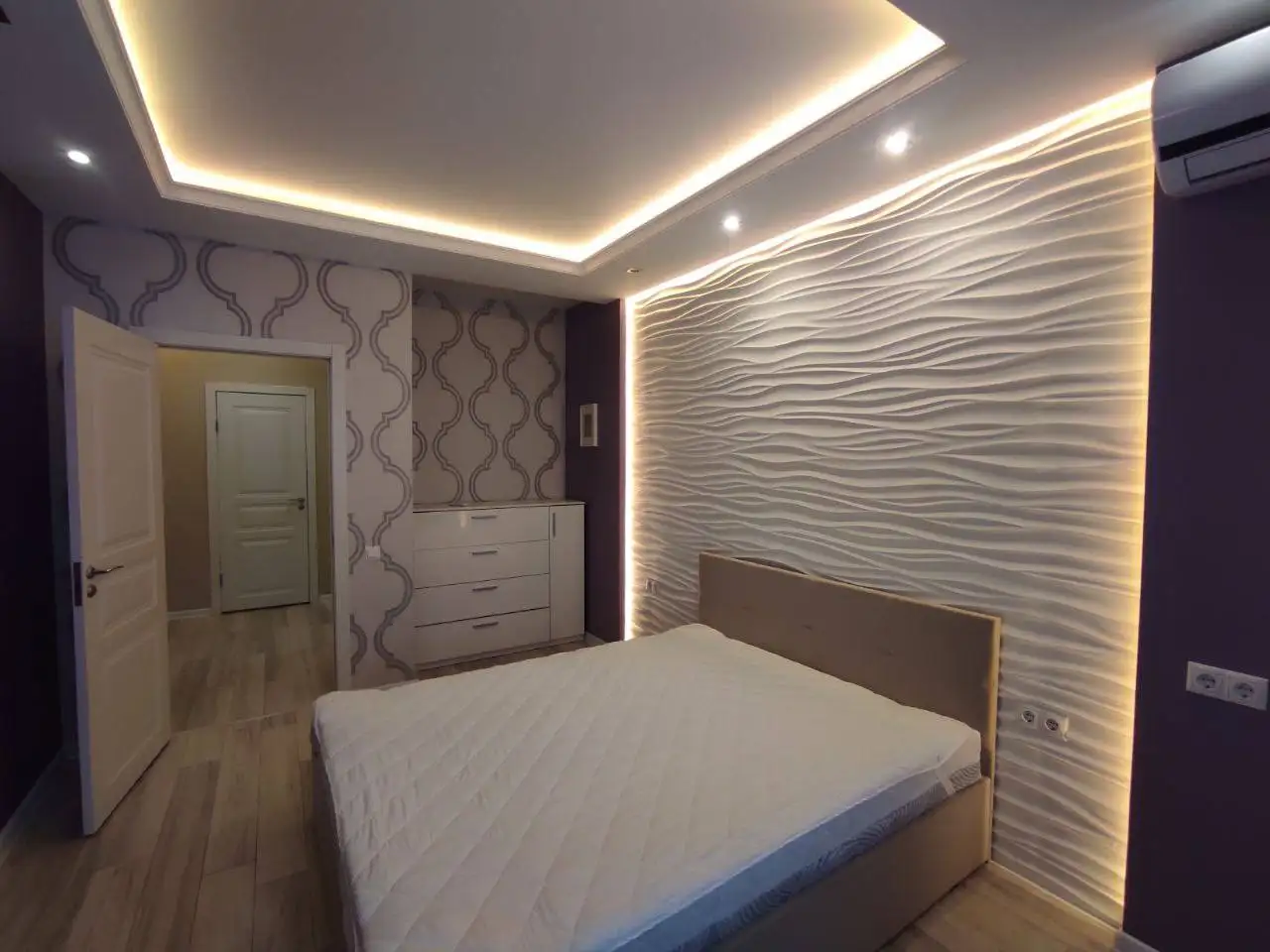 Сдается двухкомнатная квартира в ЖК Современник - Аренда квартир (Недвижимость) в Казань