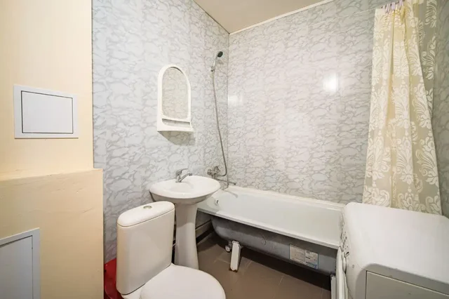 Сдается 1-комнатная квартира на ул. Сажинова - Коммерческая в Казань