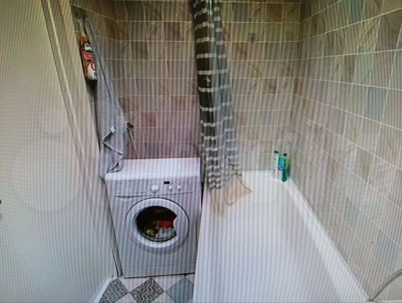 Сдается 1 комнатная квартира на длительный срок - Аренда (Недвижимость) в Казань