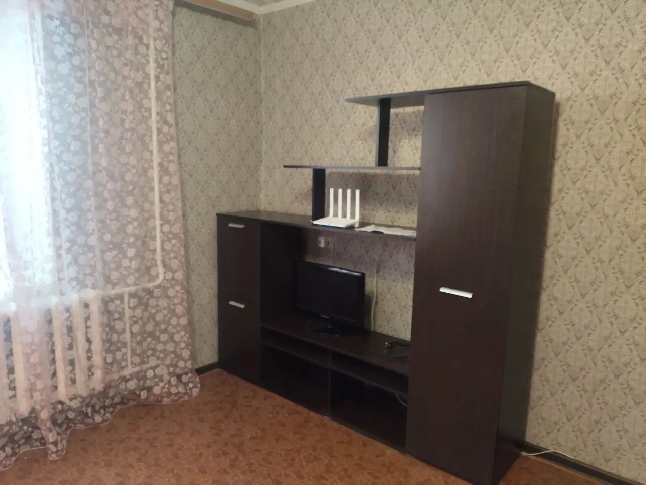 Сдам комнату в однокомнатной квартире в Казани - Аренда комнат (Недвижимость) в Казань