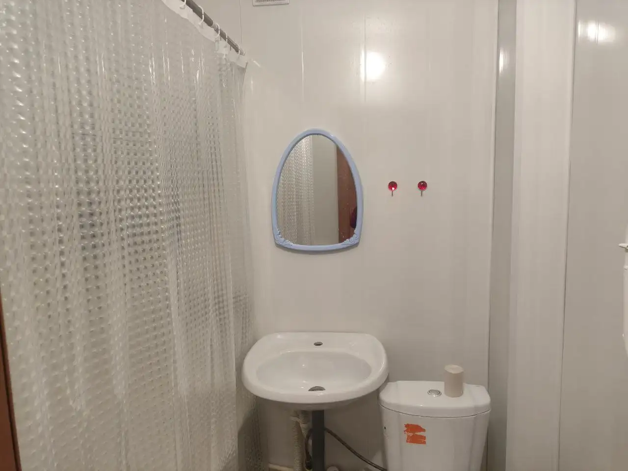 Сдам комнату в однокомнатной квартире в Казани - Аренда комнат (Недвижимость) в Казань