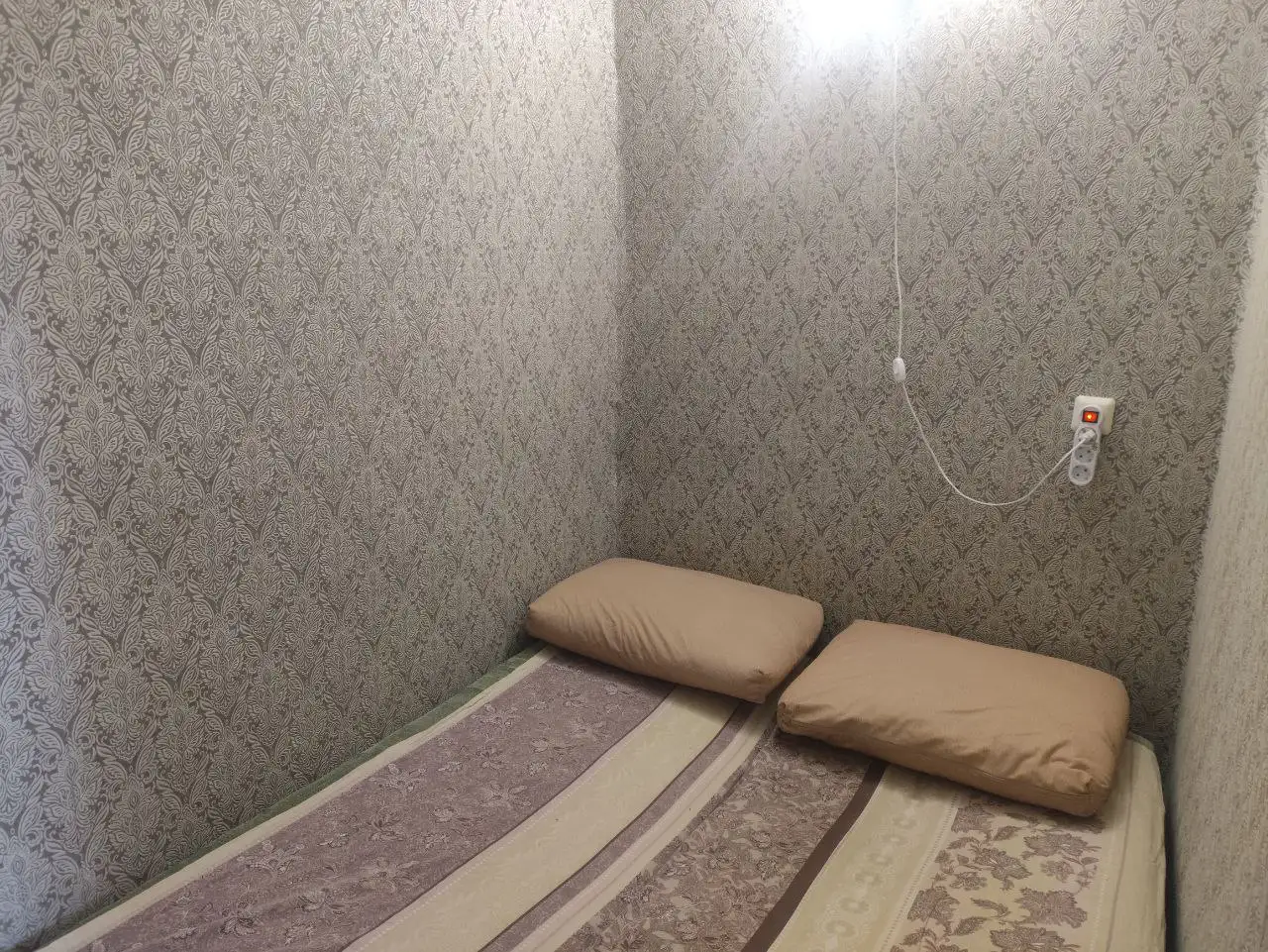 Сдам комнату в однокомнатной квартире в Казани - Аренда комнат (Недвижимость) в Казань