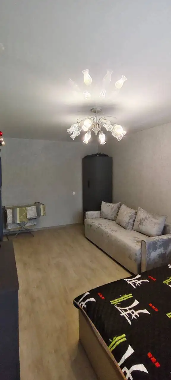 Сдам однокомнатную квартиру с косметическим ремонтом в Советском районе Казани - Аренда квартир (Недвижимость) в Казань