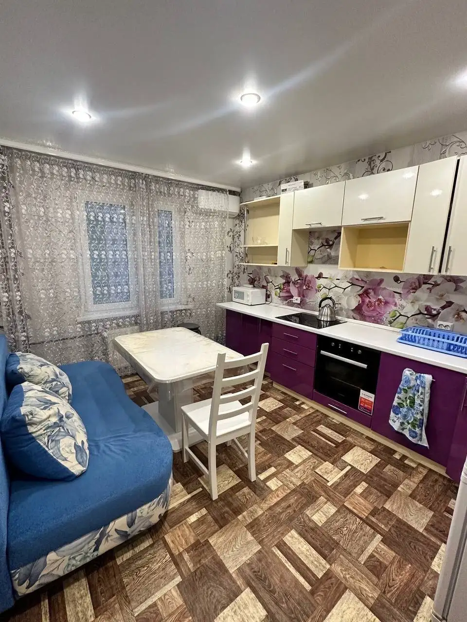 Сдается трехкомнатная квартира в жилом комплексе Светлая Долина - Аренда квартир (Недвижимость) в Казань