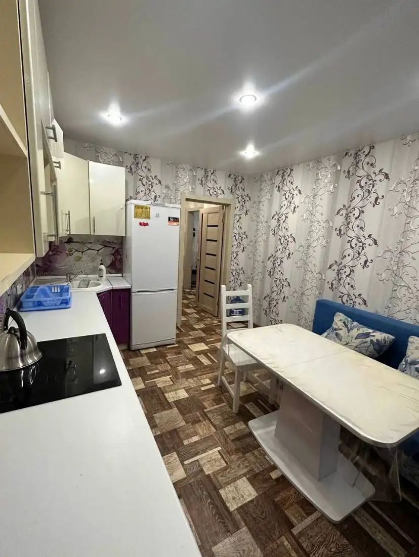 Сдается трехкомнатная квартира в жилом комплексе Светлая Долина - Аренда квартир (Недвижимость) в Казань