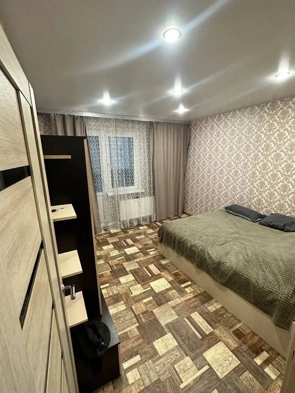 Сдается трехкомнатная квартира в жилом комплексе Светлая Долина - Аренда квартир (Недвижимость) в Казань