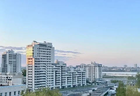 Сдается квартира в ЖК Яшма, Ново-Савиновский район - Аренда комнаты в Казань