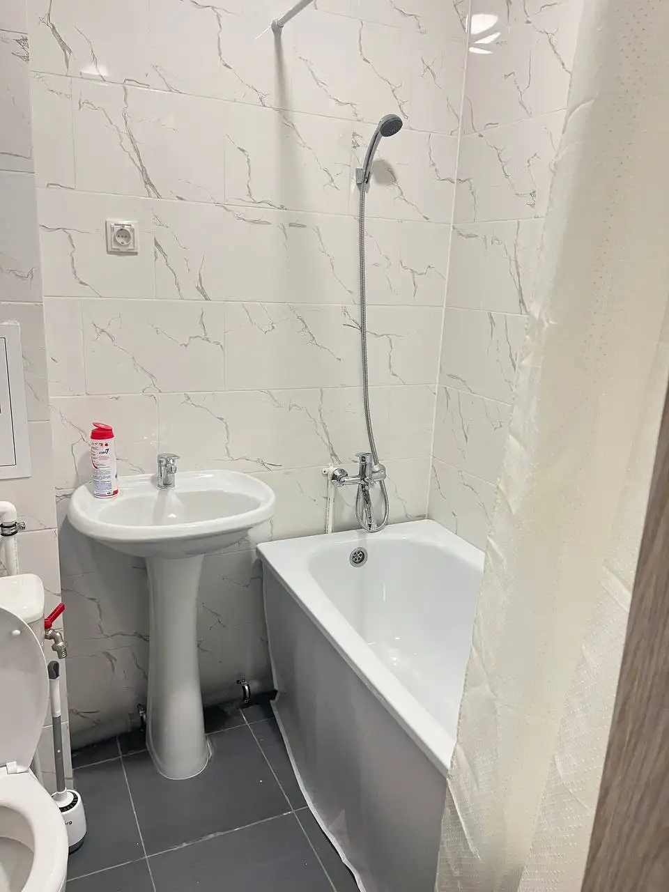 Сдам 1-комнатную квартиру в кирпичном доме - Аренда квартир (Недвижимость) в Казань