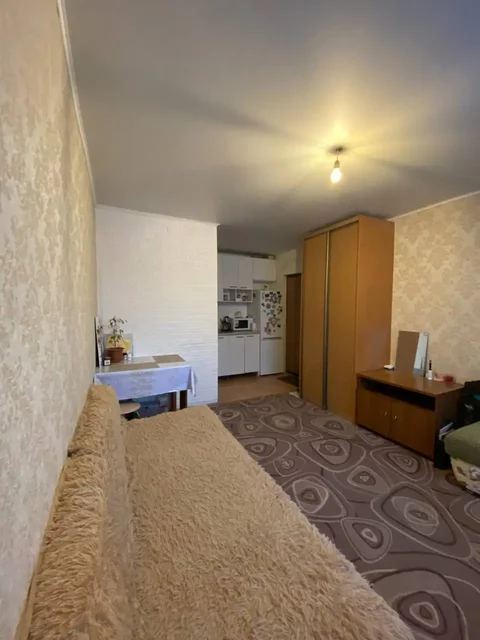 Сдается комната в общежитии на Проспекте Победы 47 - Аренда квартир посуточно в Казань