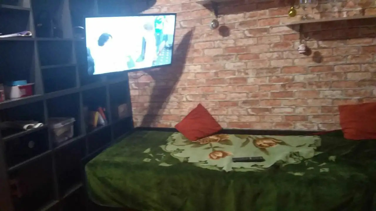 Сдам гостинку в Московском районе Казани - Аренда квартир (Недвижимость) в Казань