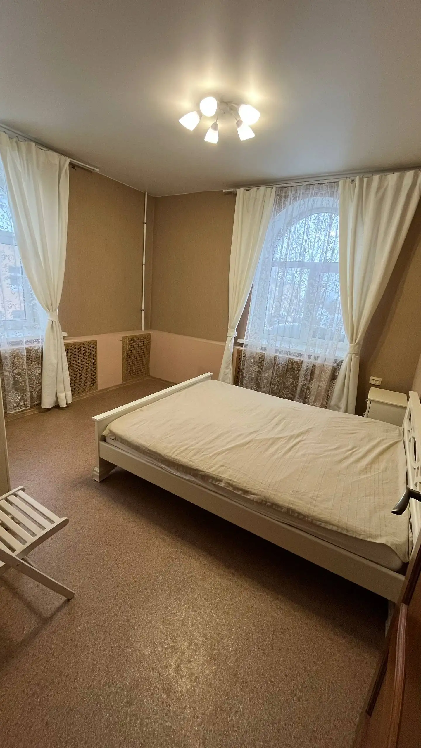 Аренда 2-комнатной квартиры 50 кв.м. в сталинке в Казани - Аренда (Недвижимость) в Казань