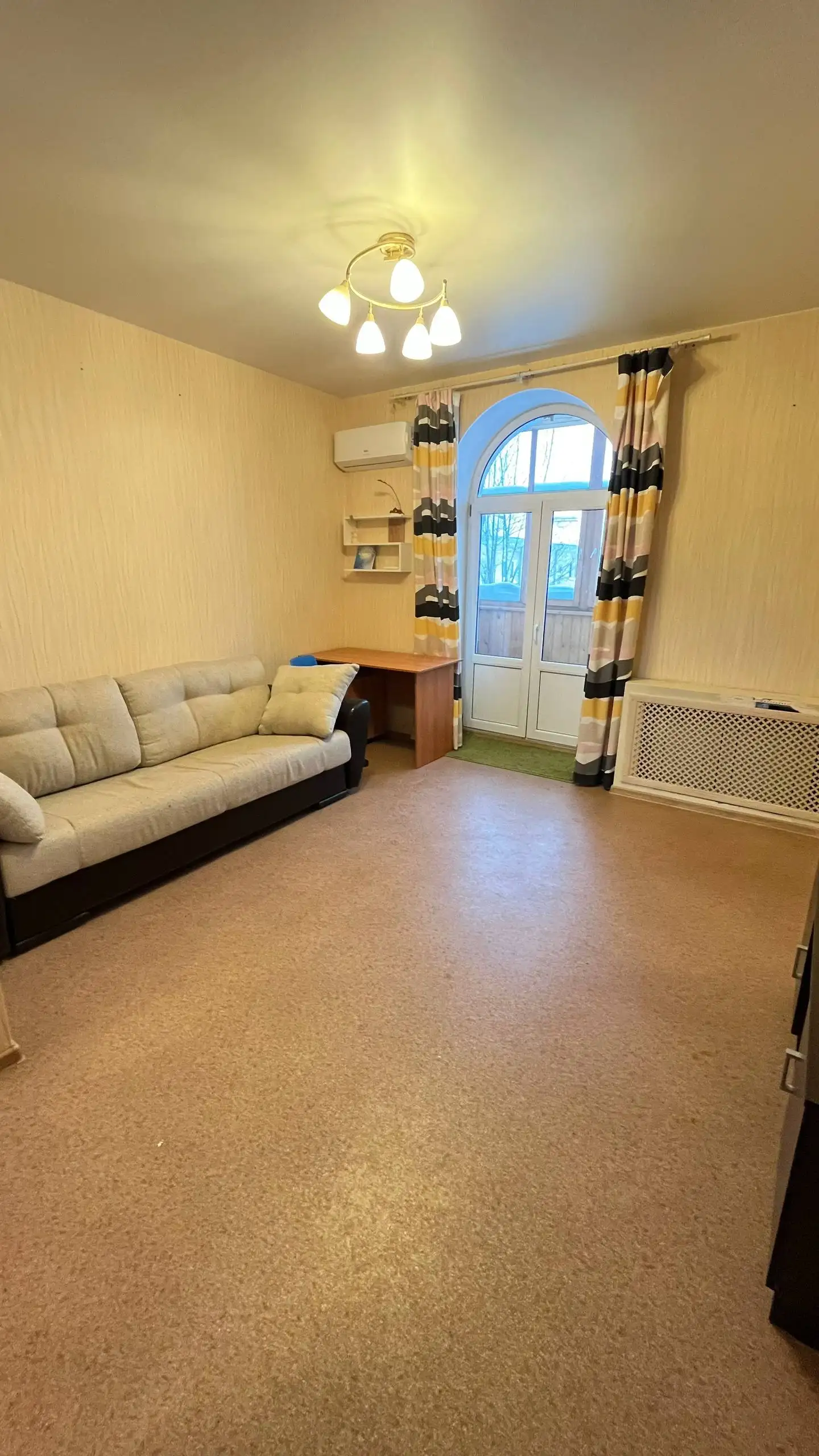 Аренда 2-комнатной квартиры 50 кв.м. в сталинке в Казани - Аренда (Недвижимость) в Казань