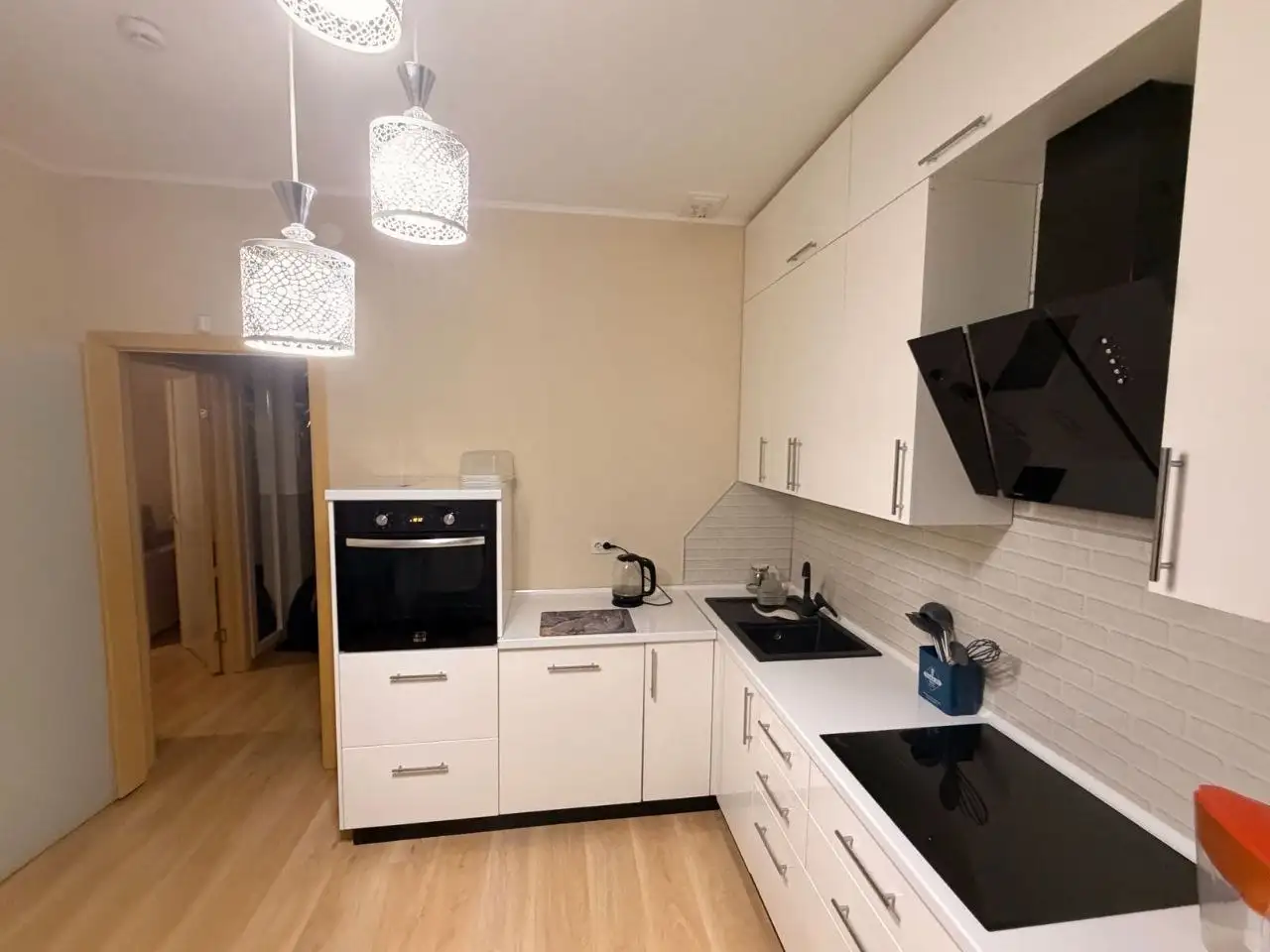 Сдаётся уютная квартира на длительный срок возле ТЦ Мега - Аренда квартир (Недвижимость) в Казань