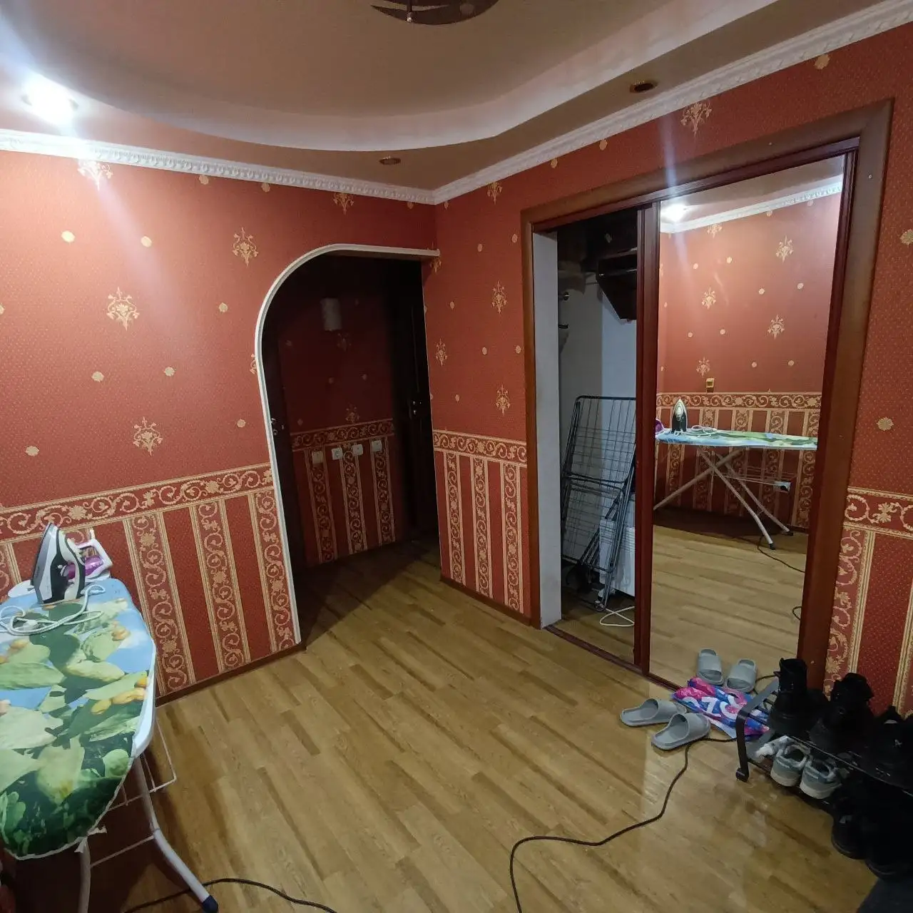 Поиск девушки на подселение в трёхкомнатную квартиру - Аренда квартир (Недвижимость) в Казань