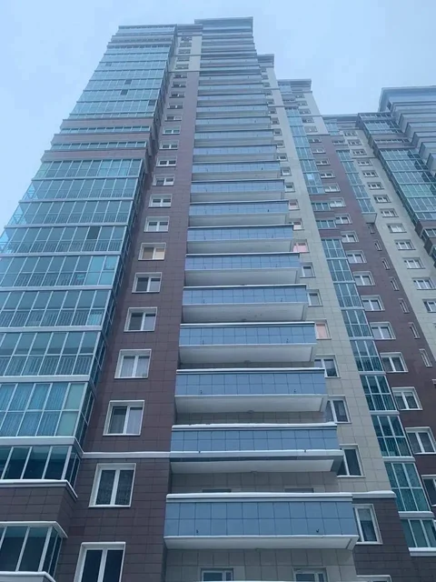 Сдаётся однокомнатная квартира в ЖК «Вербный» - Гараж в Казань