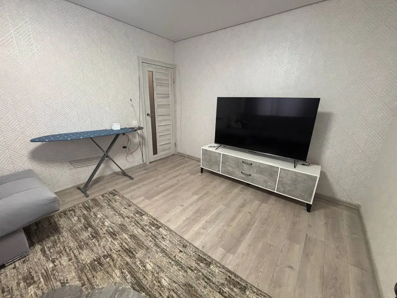 Сдам двухкомнатную квартиру в жилом комплексе Палитра - Аренда квартир (Недвижимость) в Казань