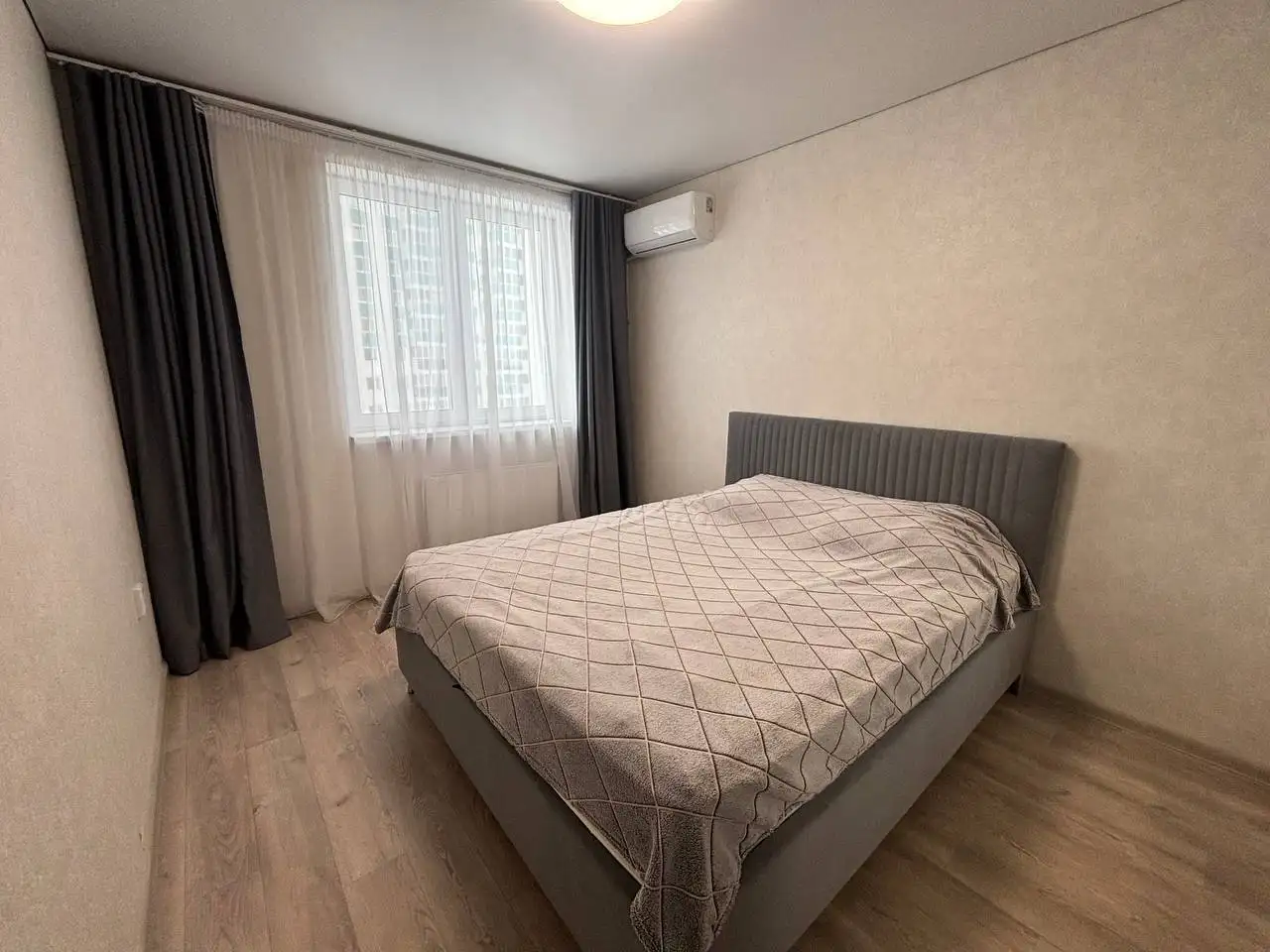 Сдам двухкомнатную квартиру в жилом комплексе Палитра - Аренда квартир (Недвижимость) в Казань