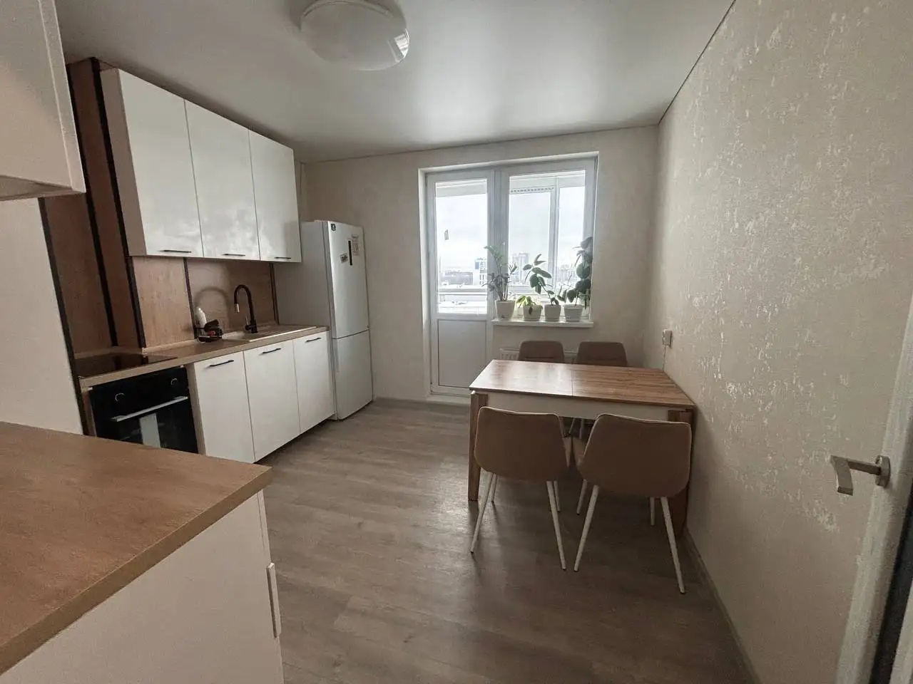 Сдам двухкомнатную квартиру в жилом комплексе Палитра - Аренда квартир (Недвижимость) в Казань