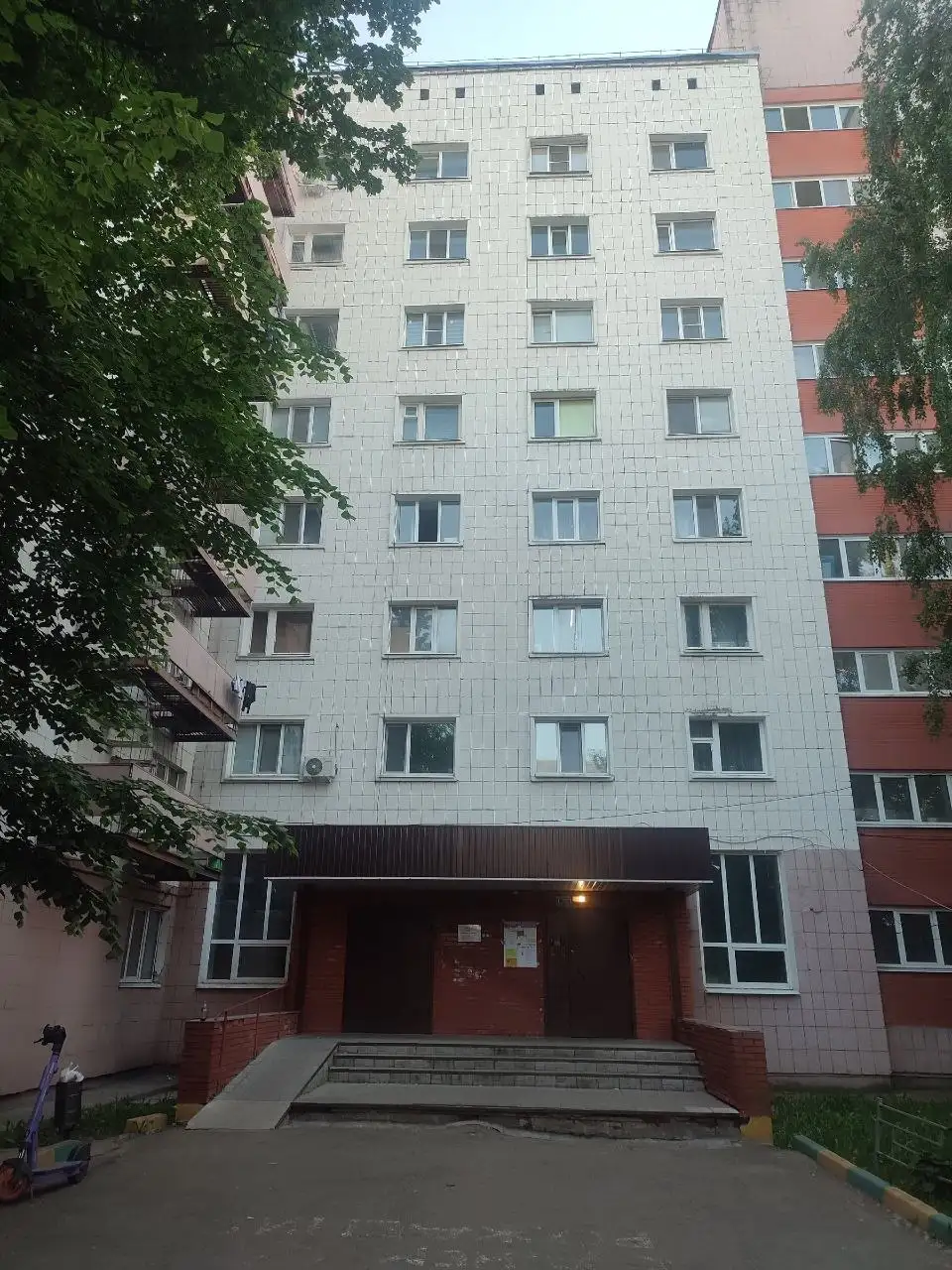 Сдается комната в общежитии в Приволжском районе Казани - Аренда комнат (Недвижимость) в Казань