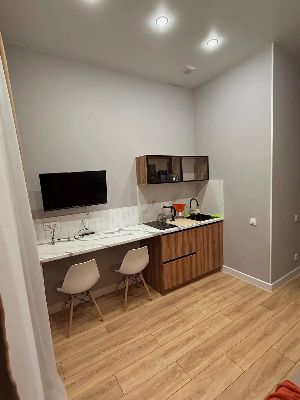 Сдается гостинка в 10 минутах от центра Казани - Аренда квартир (Недвижимость) в Казань