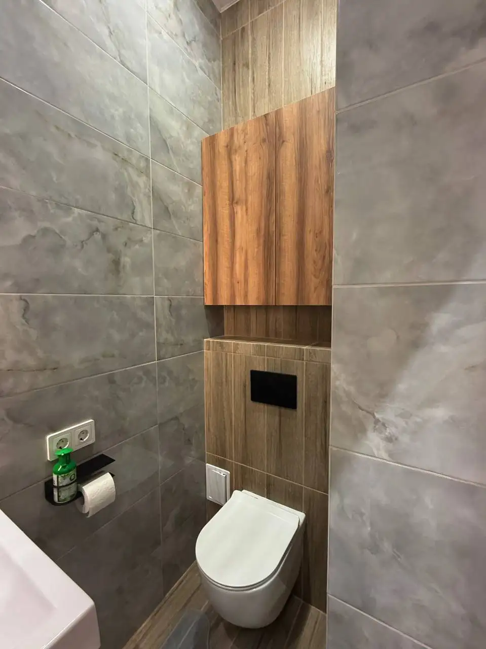 Сдается гостинка в 10 минутах от центра Казани - Аренда квартир (Недвижимость) в Казань