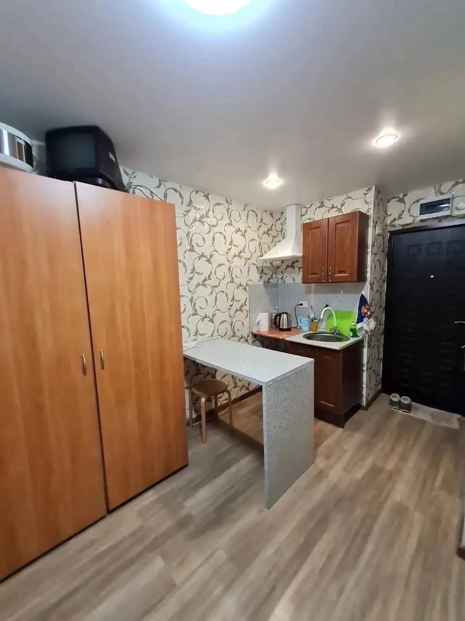 Сдам гостинку на Мавлютова 7, Приволжский, Казань - Аренда жилья (Недвижимость) в Казань