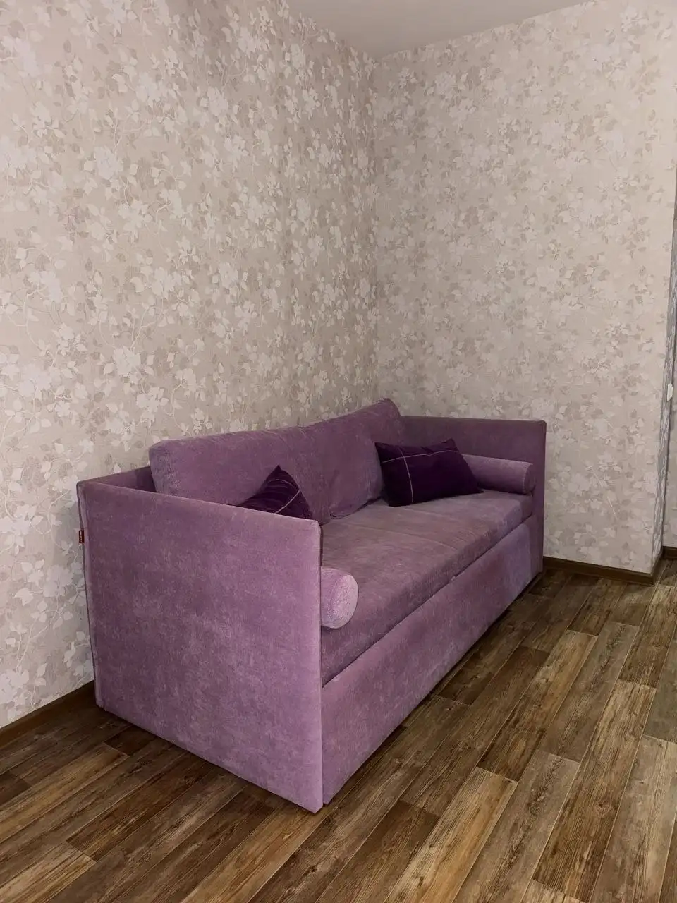 Ищу соседку в двухкомнатной квартире - Аренда комнаты (Недвижимость) в Казань