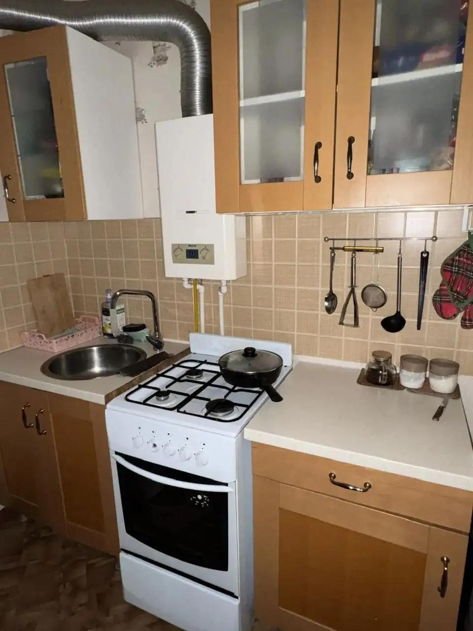 Ищу соседку в двухкомнатной квартире - Аренда комнаты (Недвижимость) в Казань