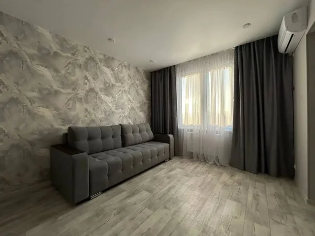 Сдам 2-комнатную квартиру на Курынова - Гаражи в Казань