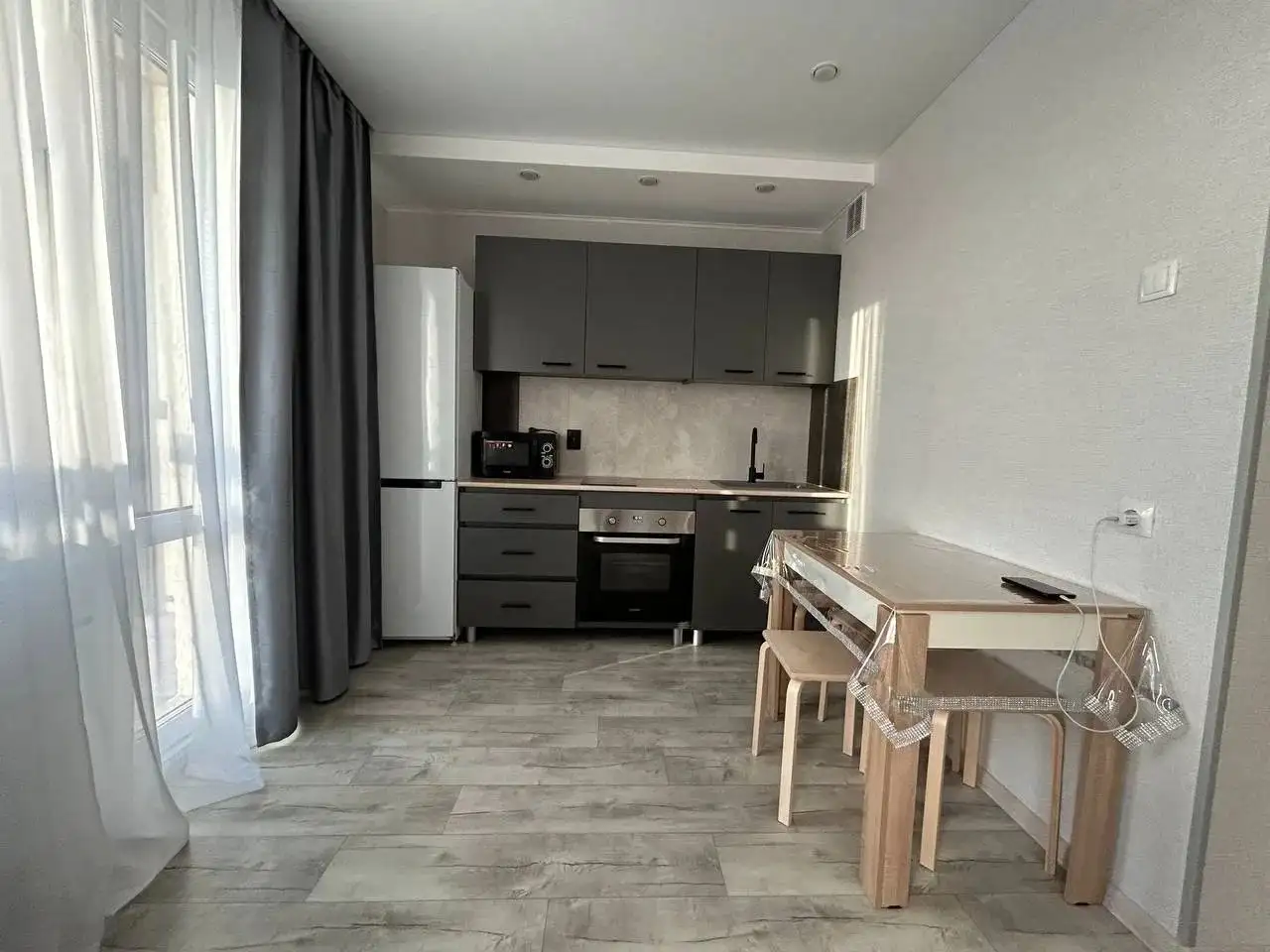 Сдам 2-комнатную квартиру на Курынова - Квартиры (Недвижимость) в Казань