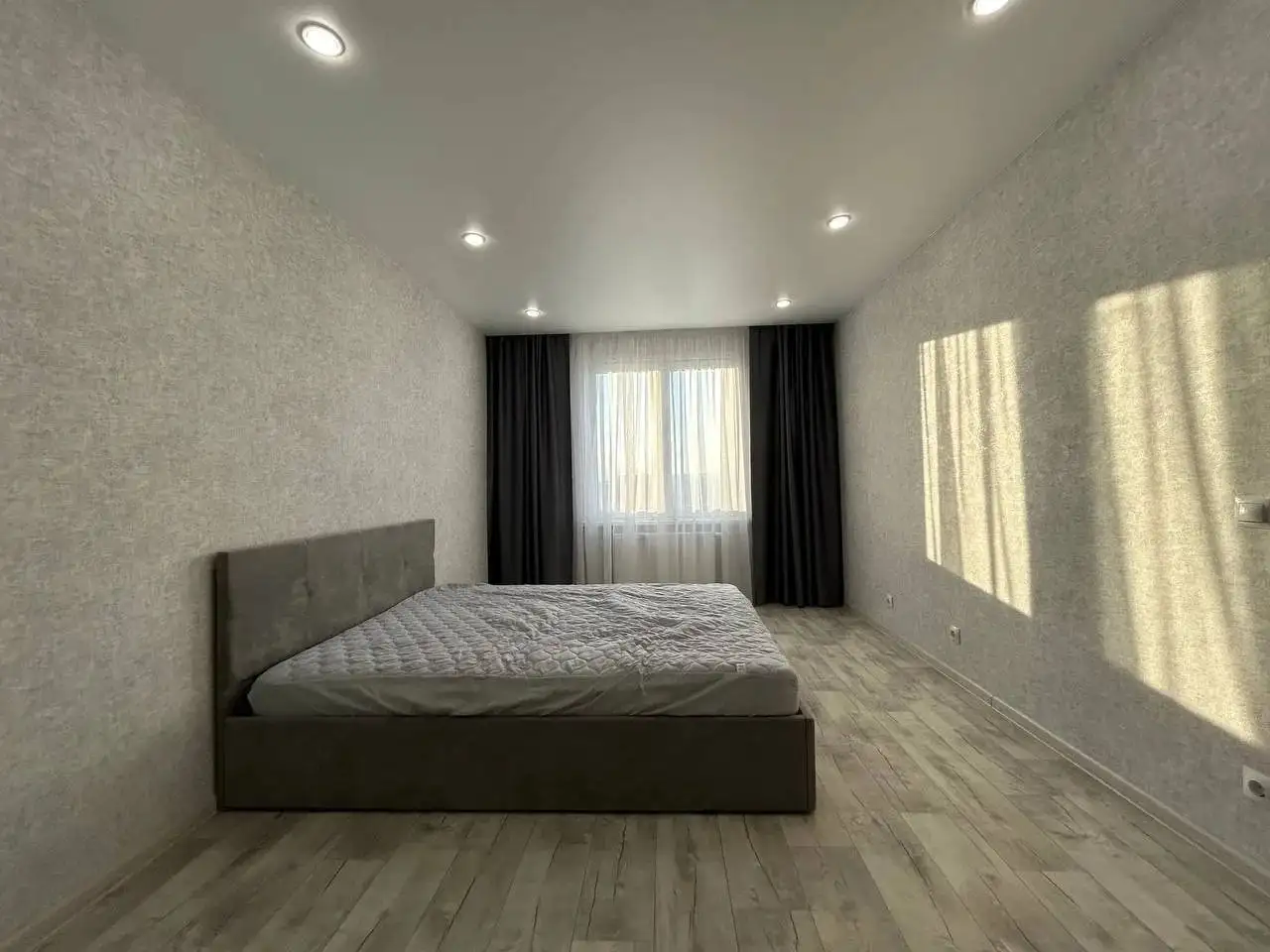 Сдам 2-комнатную квартиру на Курынова - Квартиры (Недвижимость) в Казань