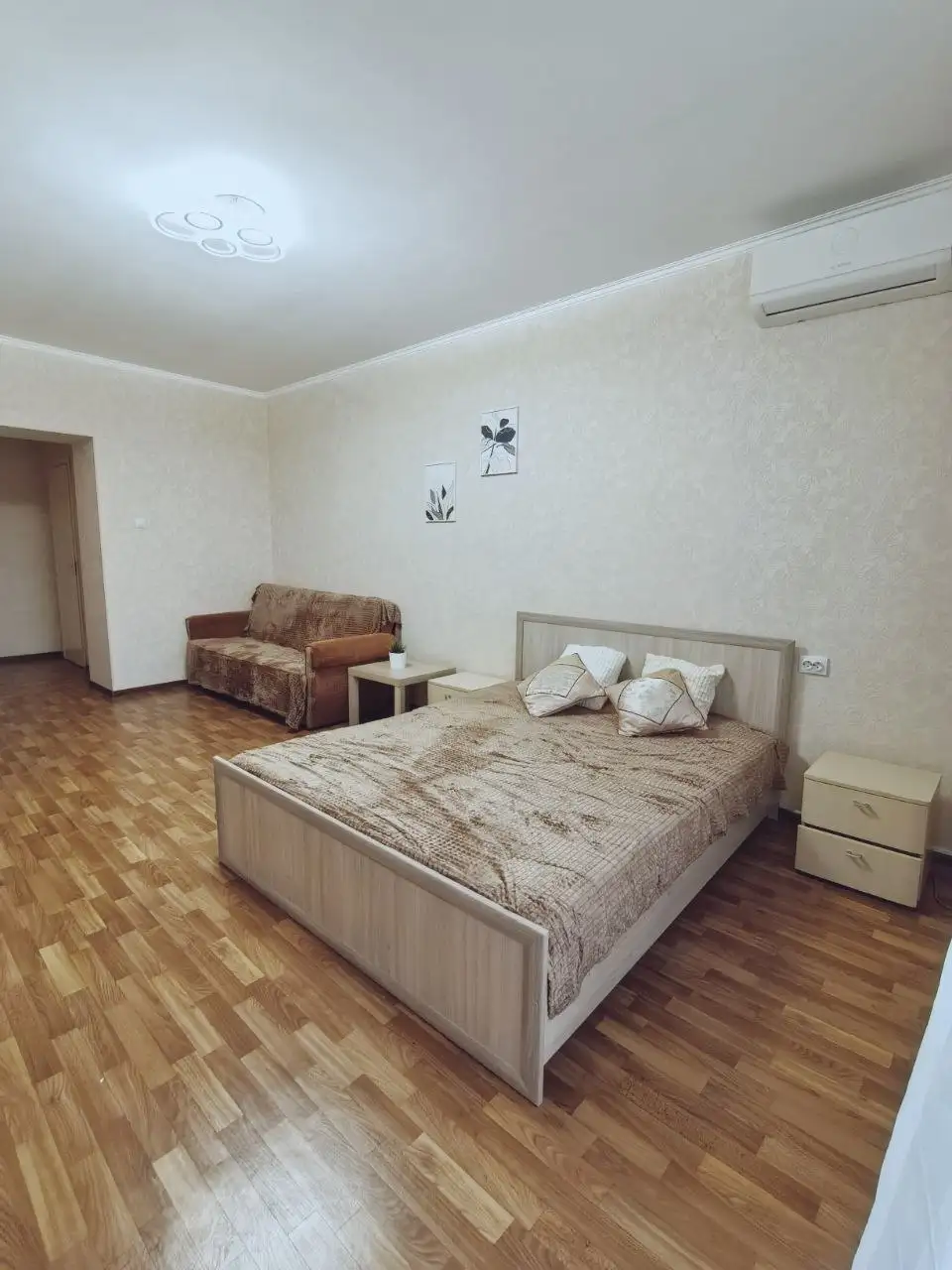 Сдается евродвушка на Абсалямова 13 - Квартиры (Недвижимость) в Казань