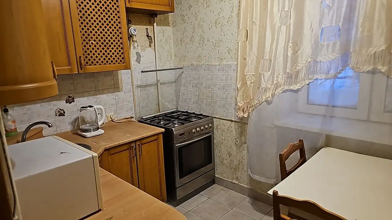 Сдается 2-комнатная квартира на Клары Цеткин 33 - Квартиры (Недвижимость) в Казань