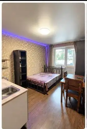 Сдам гостинку на Амирхана 79, Казань - Квартиры (Недвижимость) в Казань