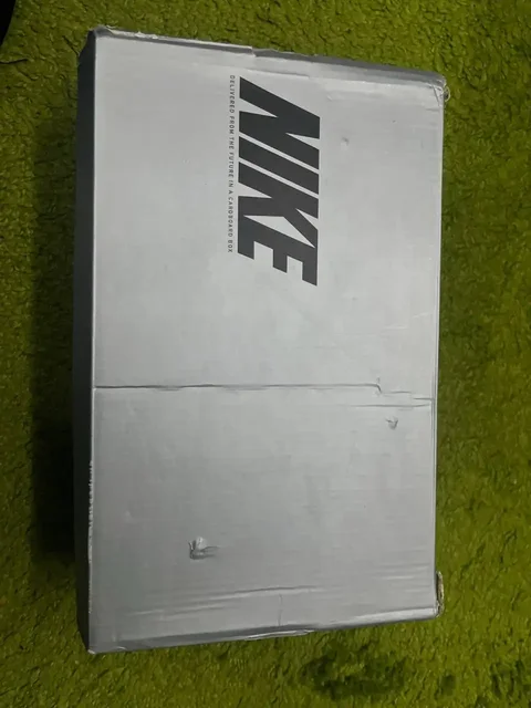 Продам новейшие бутсы - Хобби и отдых в Екатеринбург