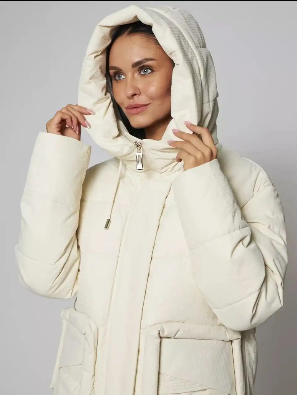 Новый пуховик размер 48-50