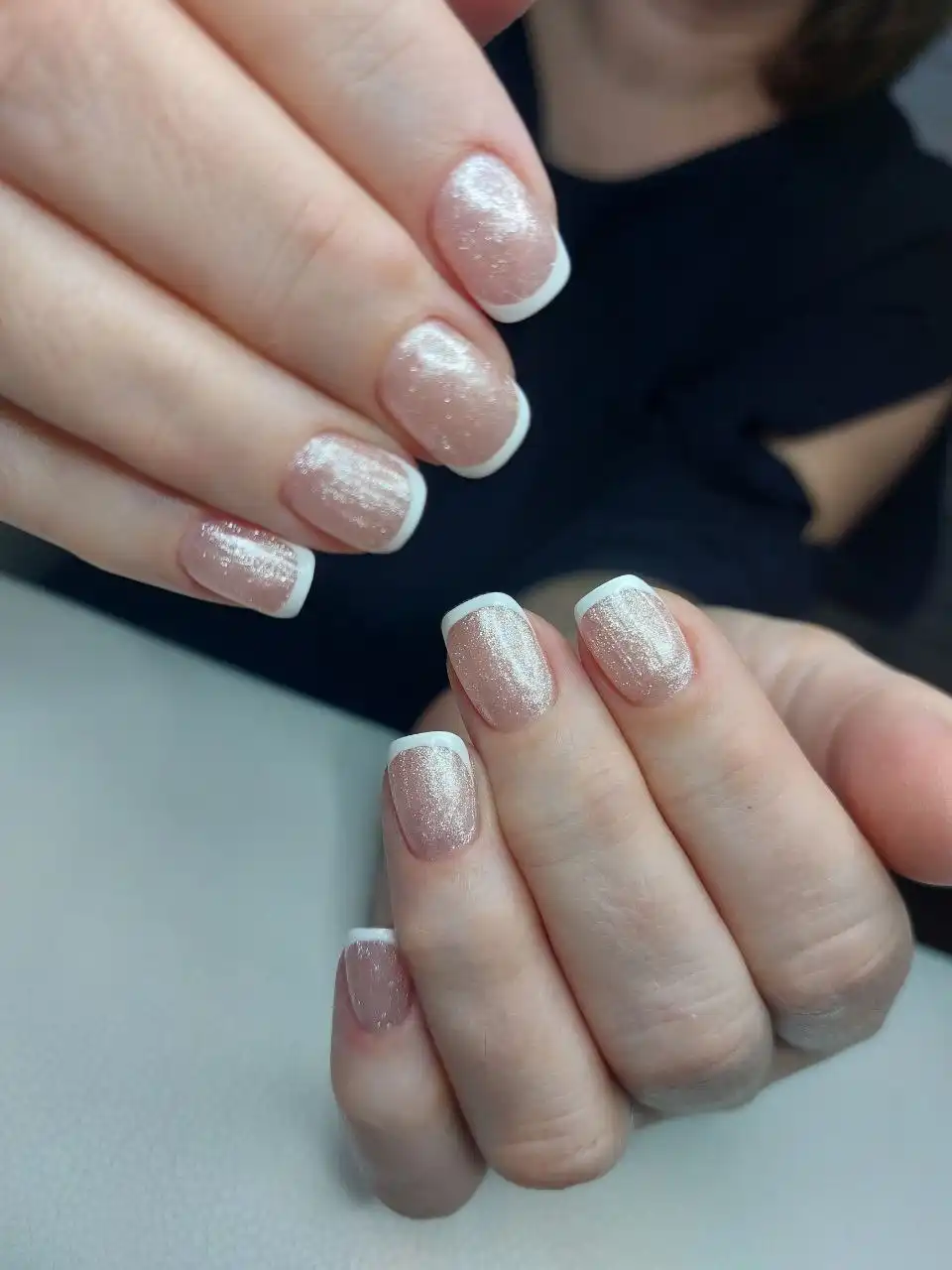 Маникюр и педикюр на декабрь