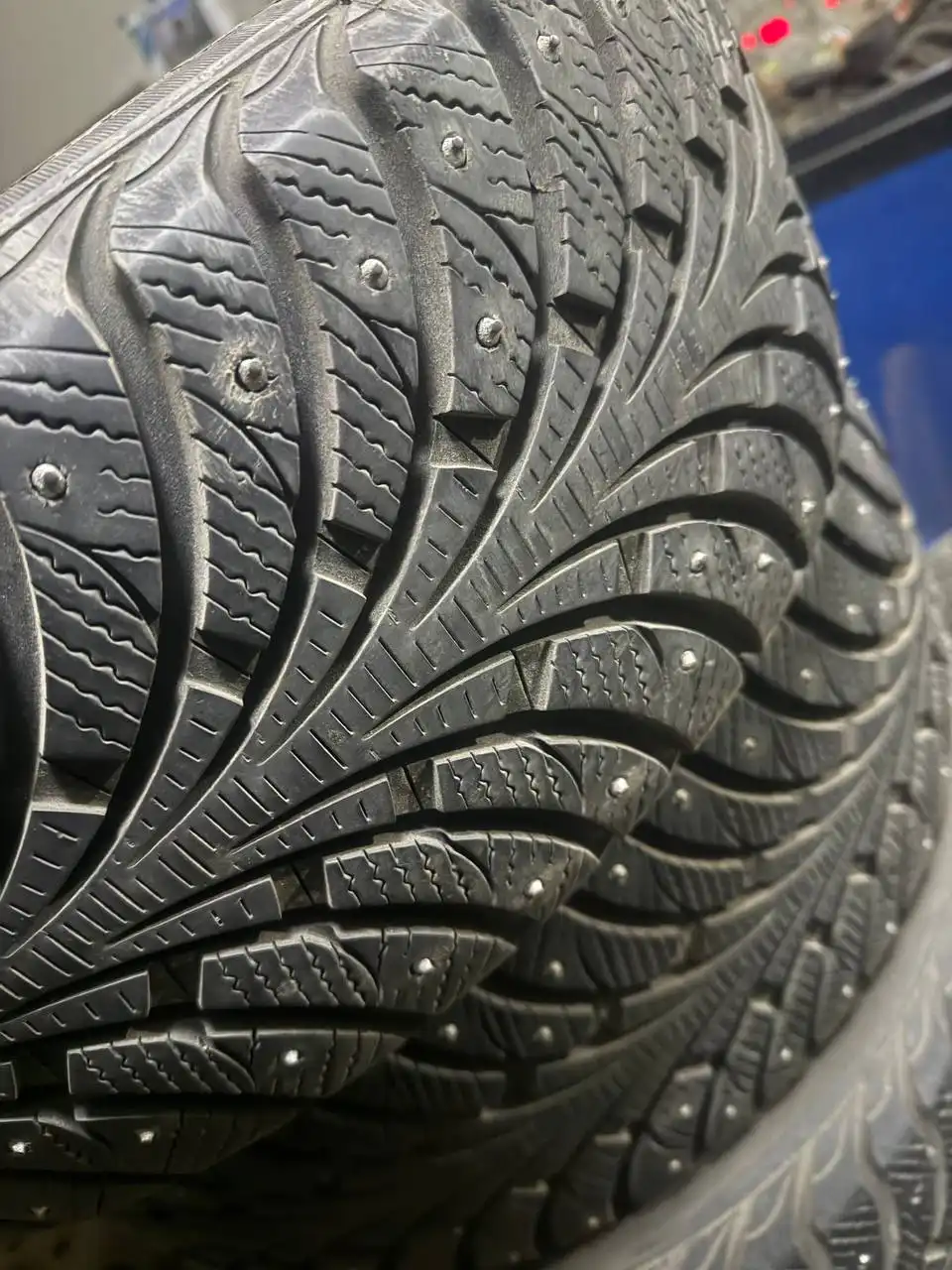 Комплект шин 205/55/16