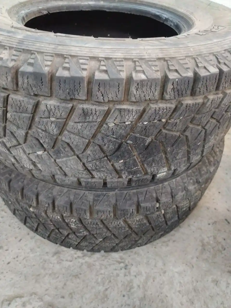 Шины Bridgestone и Hankook