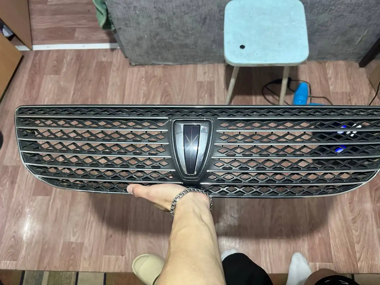 Продам марк 2 110 решетка