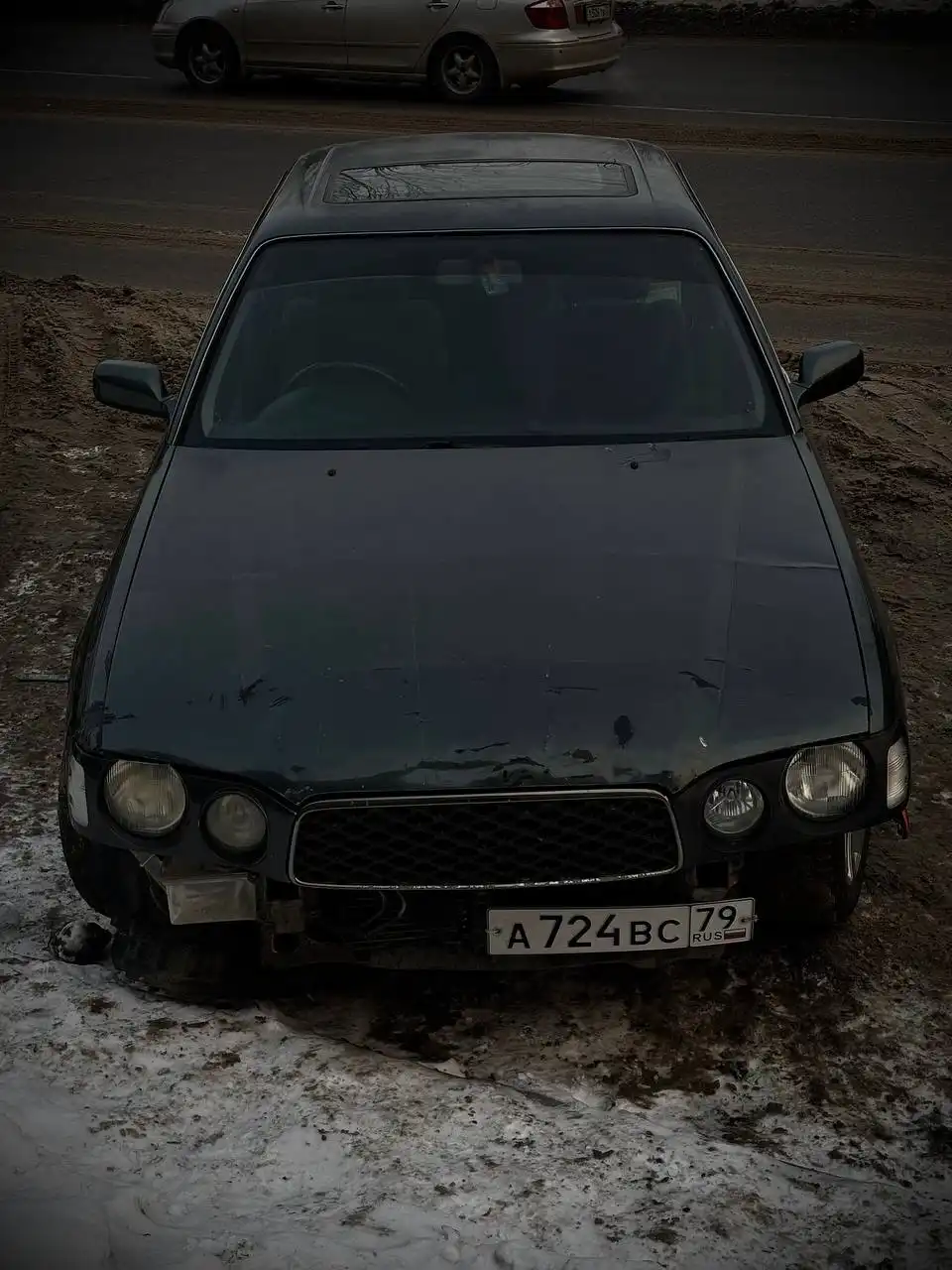 Продам автомобиль Nissan Cedric 2.5 с люком, ксеноном и распорками