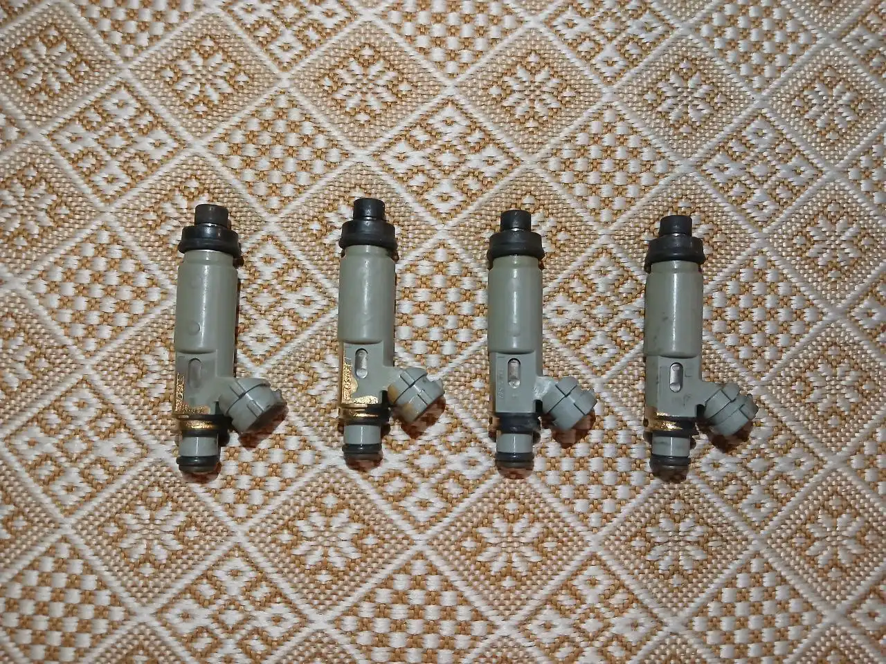 Форсунка 4AFE на проверку