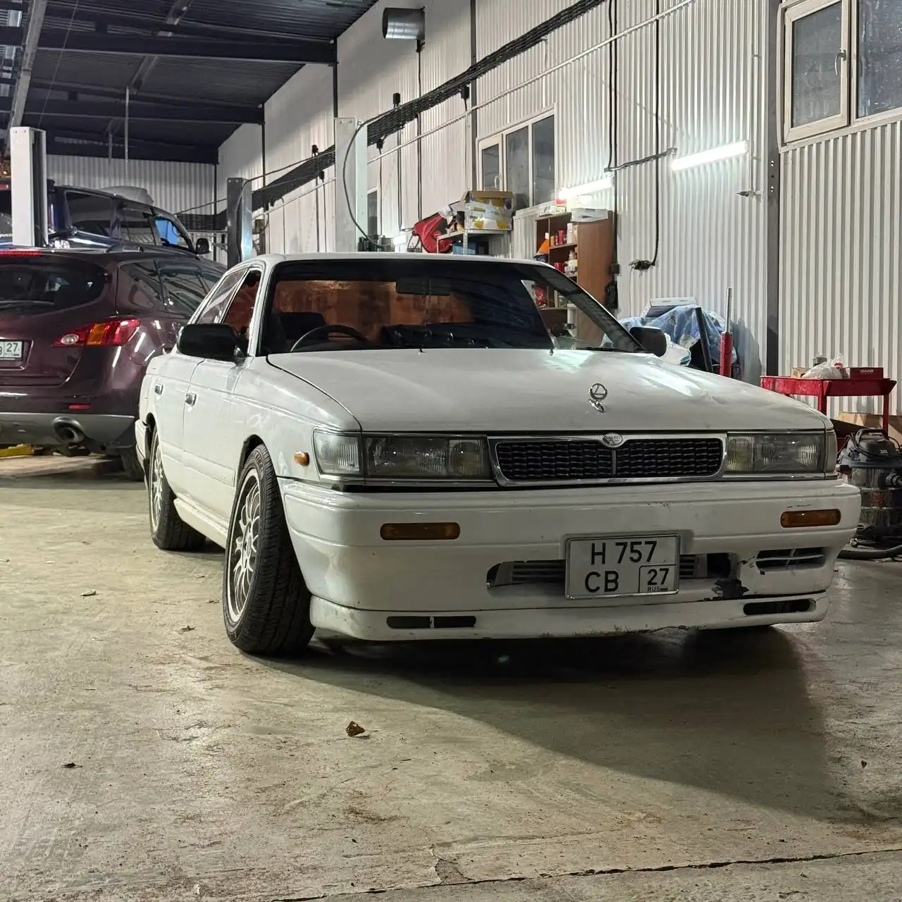 Nissan Laurel C33 с двигателем RB25DET