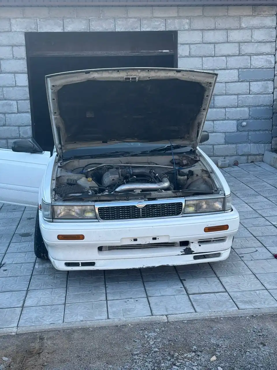 Nissan Laurel C33 с двигателем RB25DET
