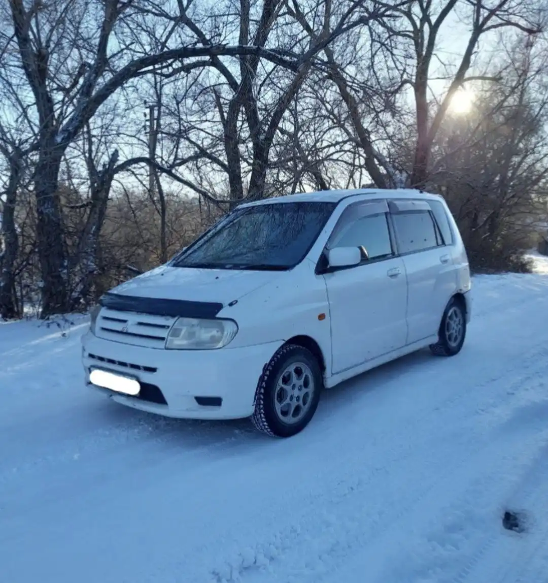 Продам Динго 2002 г., 1.5 л, автомат