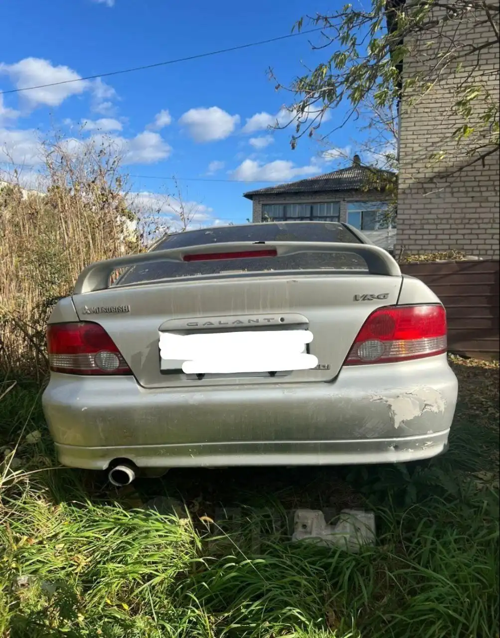 Продажа автомобиля Mitsubishi Galant 1998 года после ДТП
