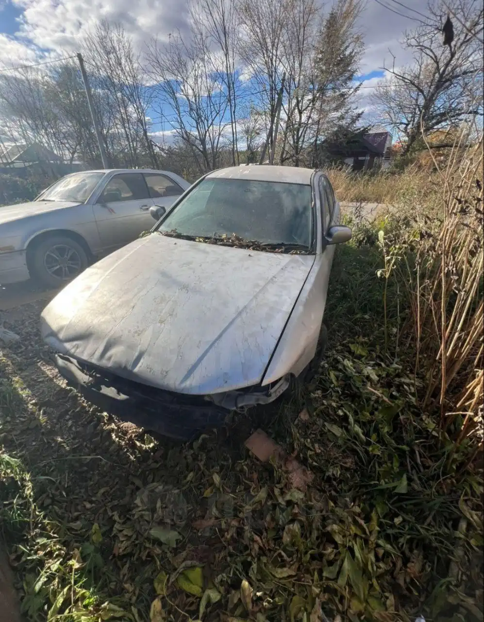 Продажа автомобиля Mitsubishi Galant 1998 года после ДТП