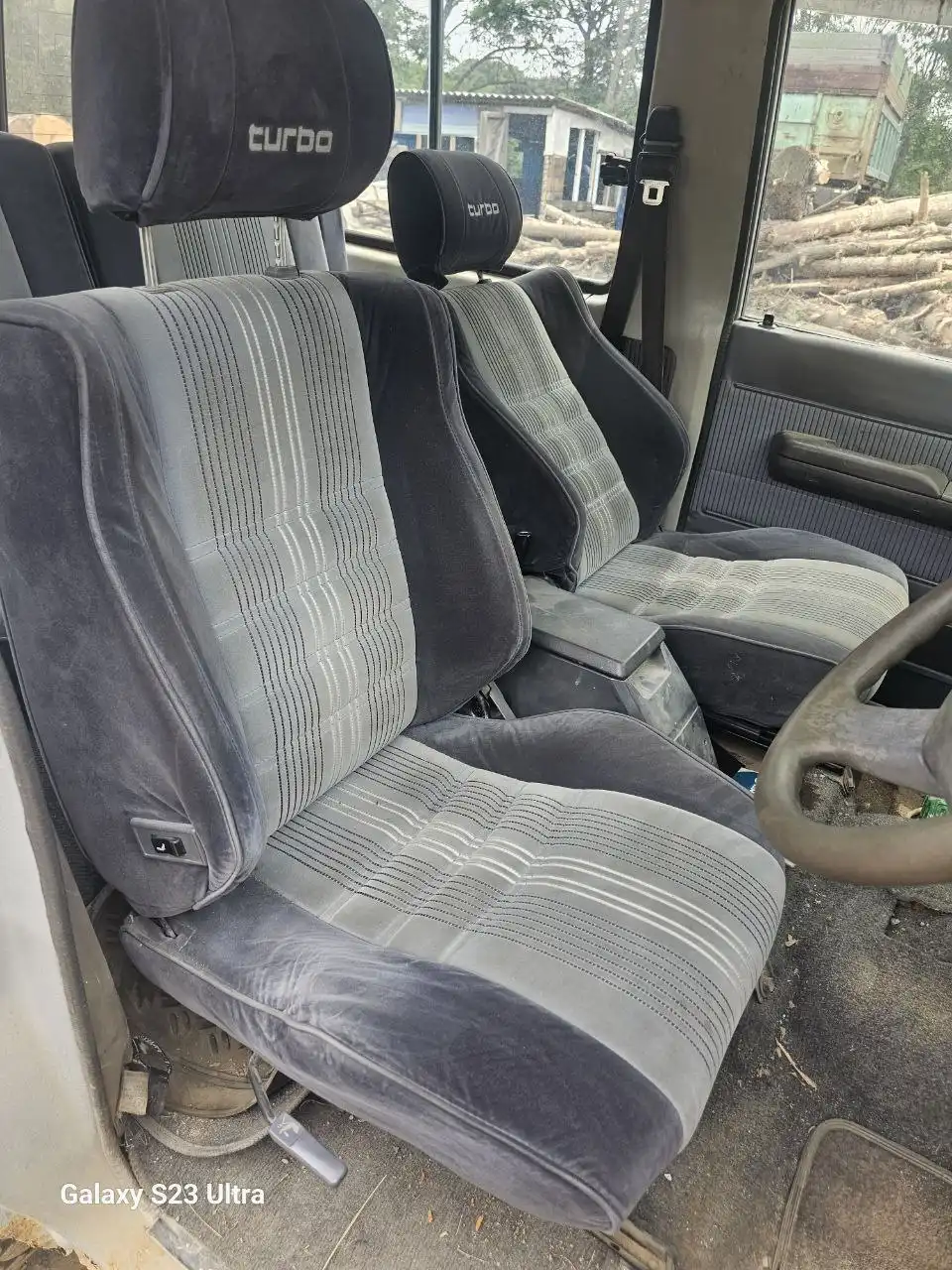 Продам автомобиль в Хабаровске