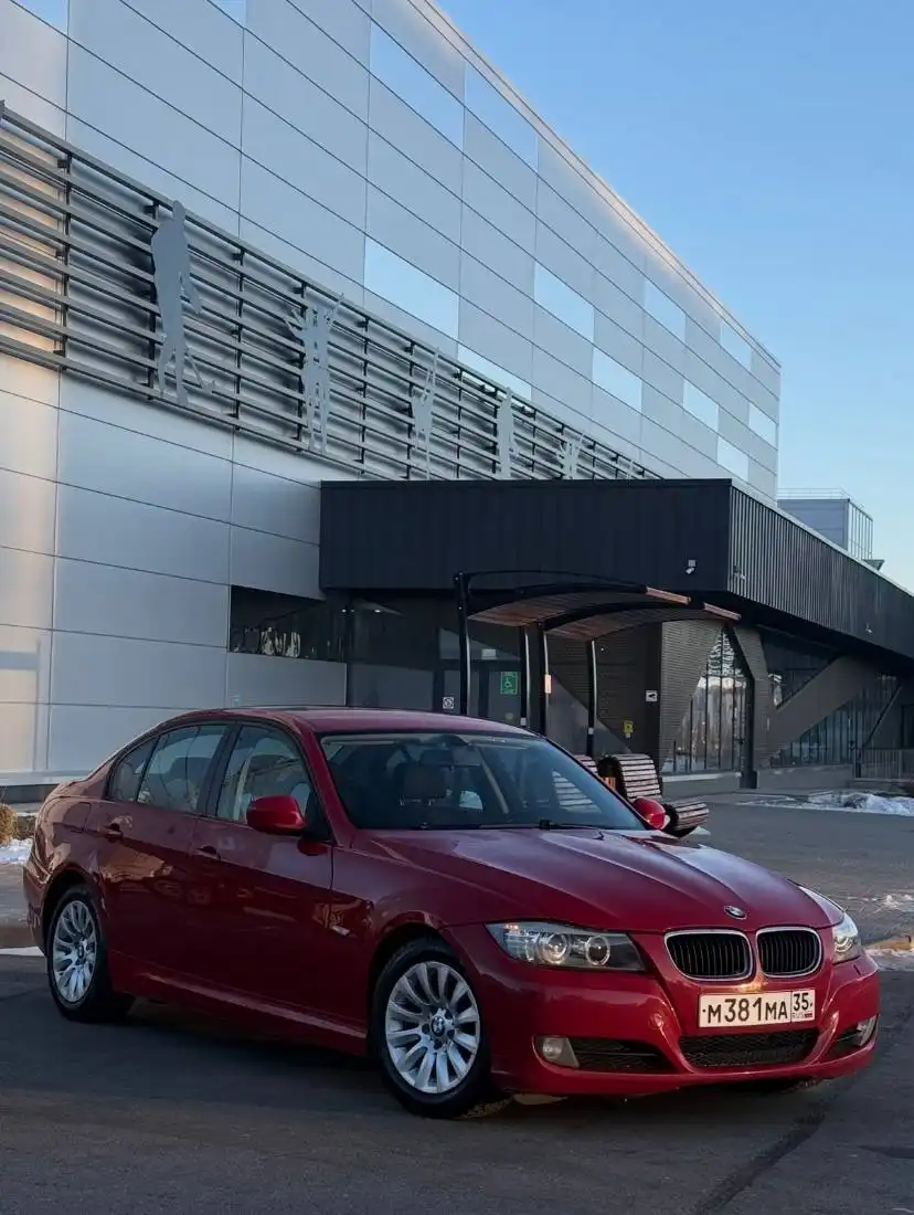 BMW 3 серия 2009 г. в отличном состоянии - Легковые автомобили (Авто) в Хабаровск