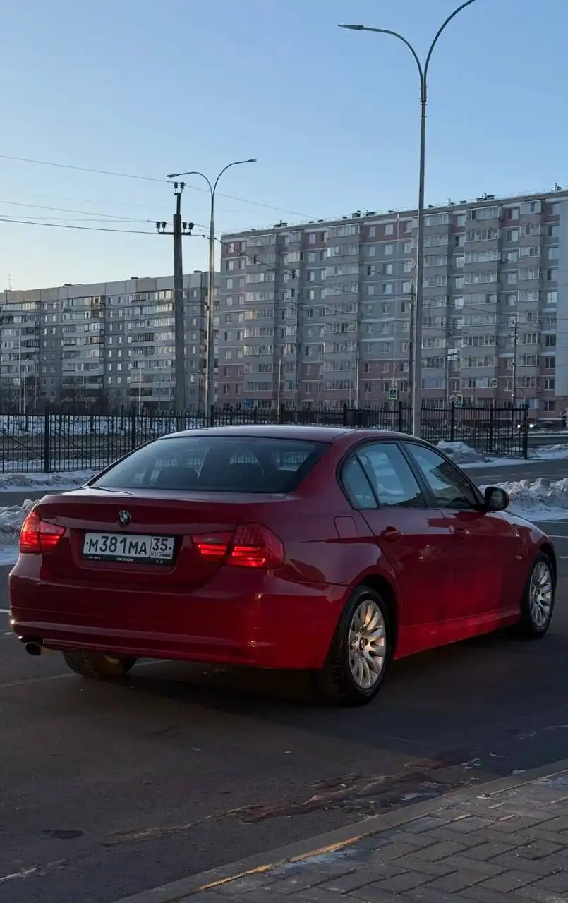 BMW 3 серия 2009 г. в отличном состоянии - Легковые автомобили (Авто) в Хабаровск